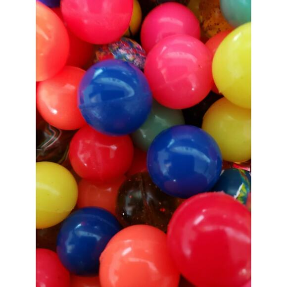 Hi-Bouncing Balls Assortment Old Gumball Vending Machine Toy Lot of 5 New VTG - Picture 2 of 2